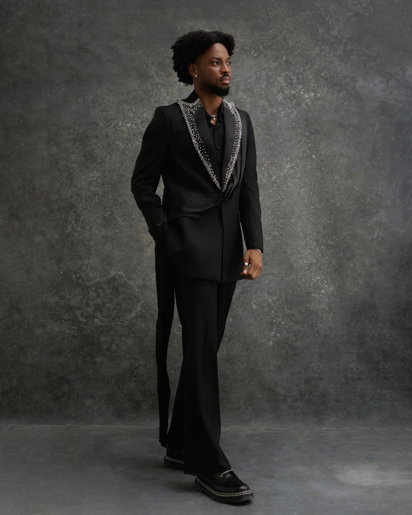 NOIR SUIT - Image 3